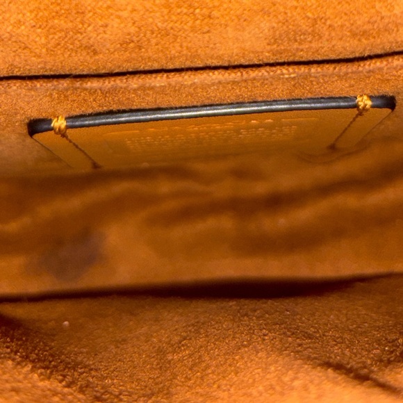 Coach Georgie Sagglebag In Signature Canvas C3593 - Picture 16 of 16